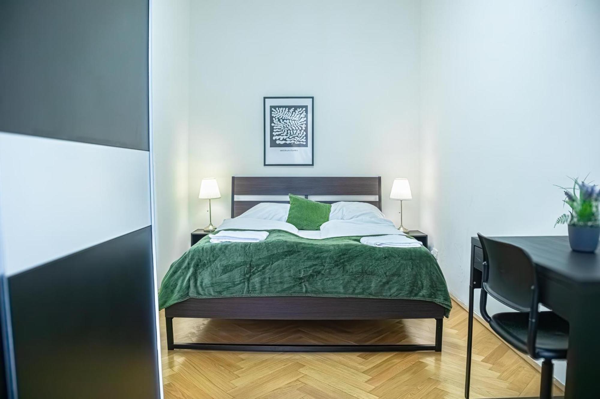 Comfortable 2Br Apt.-Near Wiener Stadthalle Exteriör bild